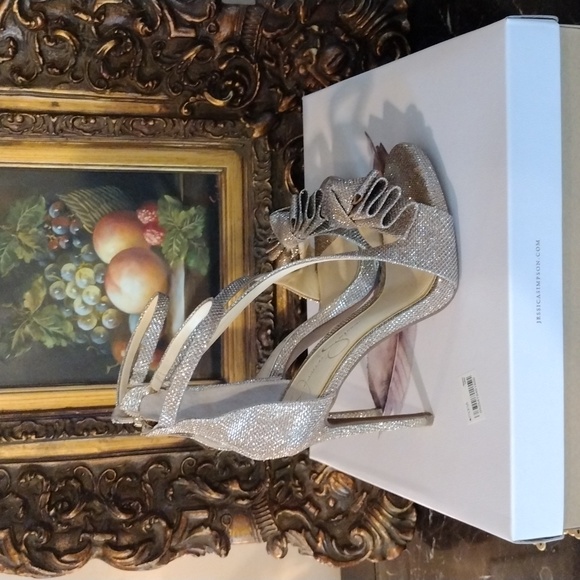 Jessica Simpson sparkle Sandals SOLD, SOLD, SOLD SOLD - Picture 4 of 12